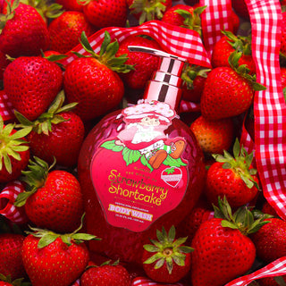 Strawberry Shortcake x Glamlite Body Wash