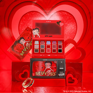 Betty Boop 5-Piece Makeup Set WITH BAG