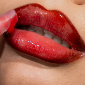 SAW x Glamlite Lip Kit