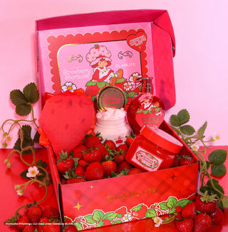 Strawberry Shortcake x Glamlite Berry Sweet 4-Step Shower Routine
