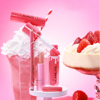 Strawberry Cheesecake Lip Shake Lip Kit