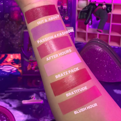 Bratz x Glamlite Shop 'Til We Blush Palette
